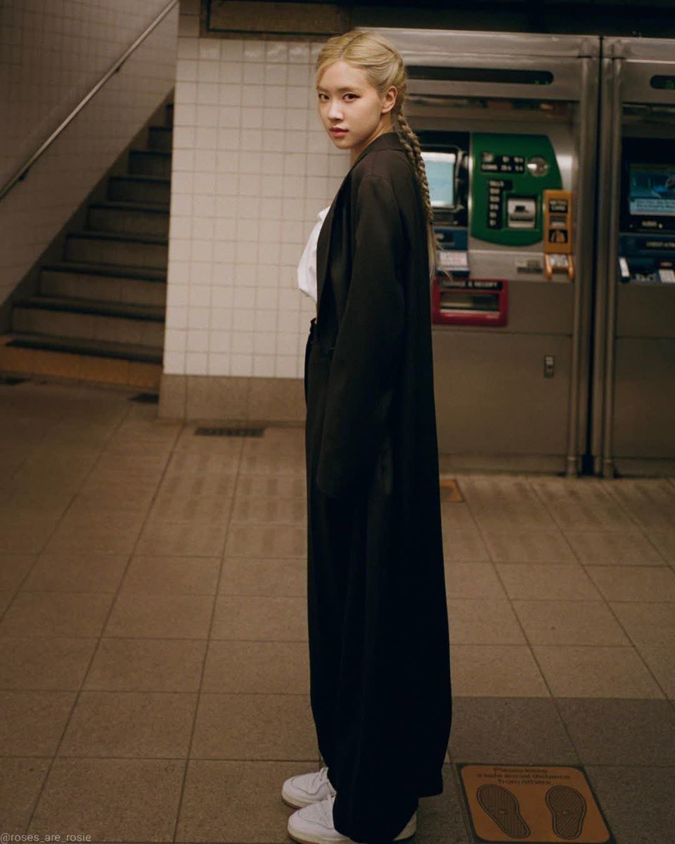 Vote for Chaeng 
I vote #MAMAVOTE #rosé