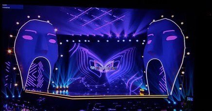 fineartlight's tweet photo. Unique stage design in Armenian Mask tv show with FINE ART lights

Fixture list:
20 FINE 280 Beam
9 FINE 440 #BSW
36 FINE 1519 #Pixie
12 FINE 1519 #WASH
24 FINE 348 DG
16 FINE 1514 Zoom #Par

#tvlighting #lightingdesign #stagedesign https://t.co/exh0NqQH1e