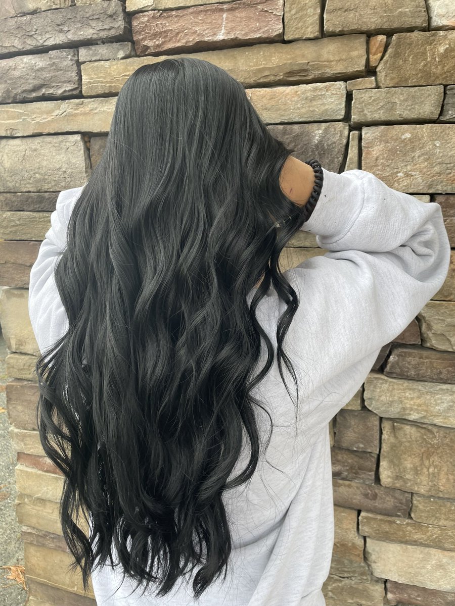 baileyyy_13's tweet photo. hair i’ve done recently🤩 https://t.co/CVbo132MN9