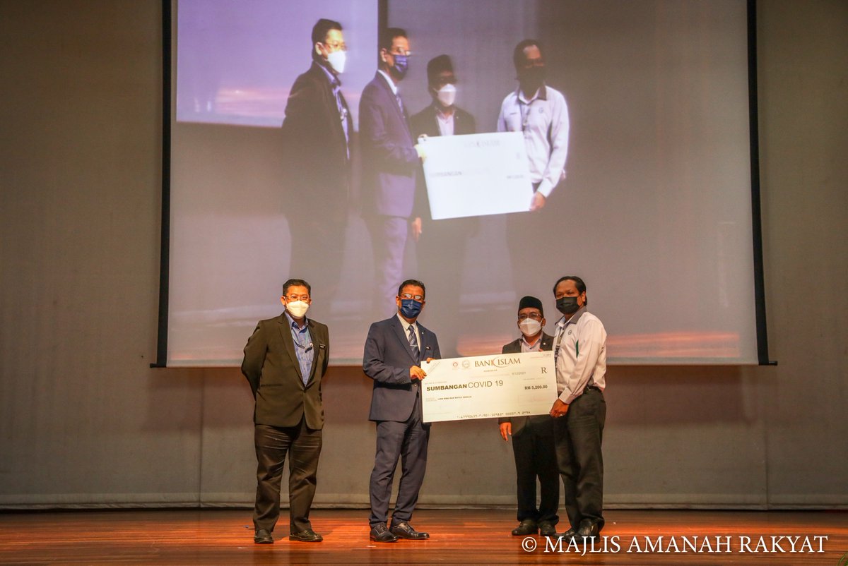 maragov's tweet photo. Majlis Perasmian Mesyuarat Agung Badan Ugama dan Kebajikan MARA (BUKM) Kali Ke-26 telah disempurnakan oleh YBhg. Dato' Azhar Bin Abdul Manaf, Ketua Pengarah MARA pada 8 Disember 2021 (Rabu) di Hotel Premiera, Kuala Lumpur.
#mara #amanahrakyat #bukm #KPLB #LuarBandarSejahtera https://t.co/I8vGi55ZVX