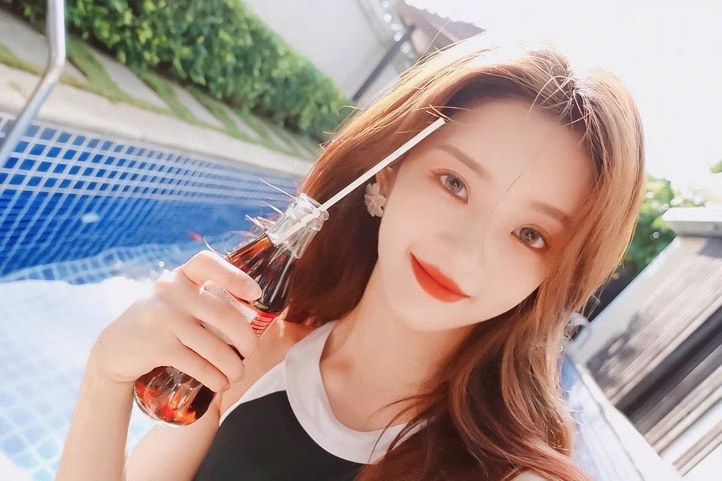 cyy6819's tweet photo. 推特涨数据 提升排名 获客 上热门
赞转评论 点击展示 刷粉丝
���系微信：jiqi066

#推特买粉 #推特涨粉 #体育 #体育会TV #体育比赛 #比赛 #球赛 #追星 #外围 #币圈 #电报群拉人 #btok区块链 https://t.co/lL403fRNXW