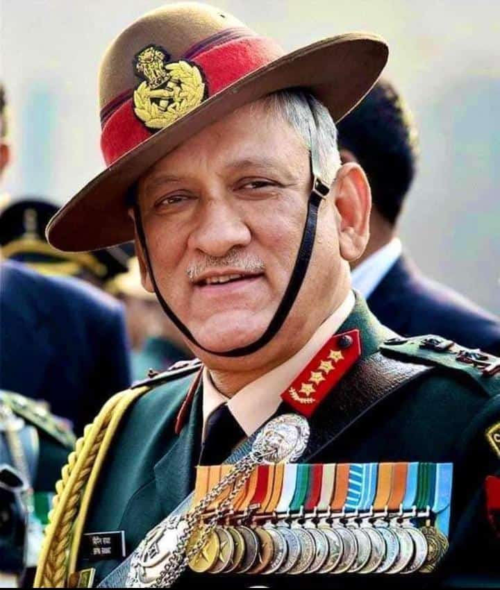 शायद कोरोना महामारी का षडयंत्र रावत इनको समझ में आ रहा था इसलिए उन्होंने जैविक युध्द का ज़िक्र किया और उसके साथ-साथ चीन-भूटान के सिमा का भी जिक्र किया इसलिए तो उनकी हत्या नहीं कि गयी 🤔 क्योंकि भारत के सब से बड़े तीन दलो के प्रमुख की एकदम से जान जाना बहोत गंभीरता वाली बात हैं ।