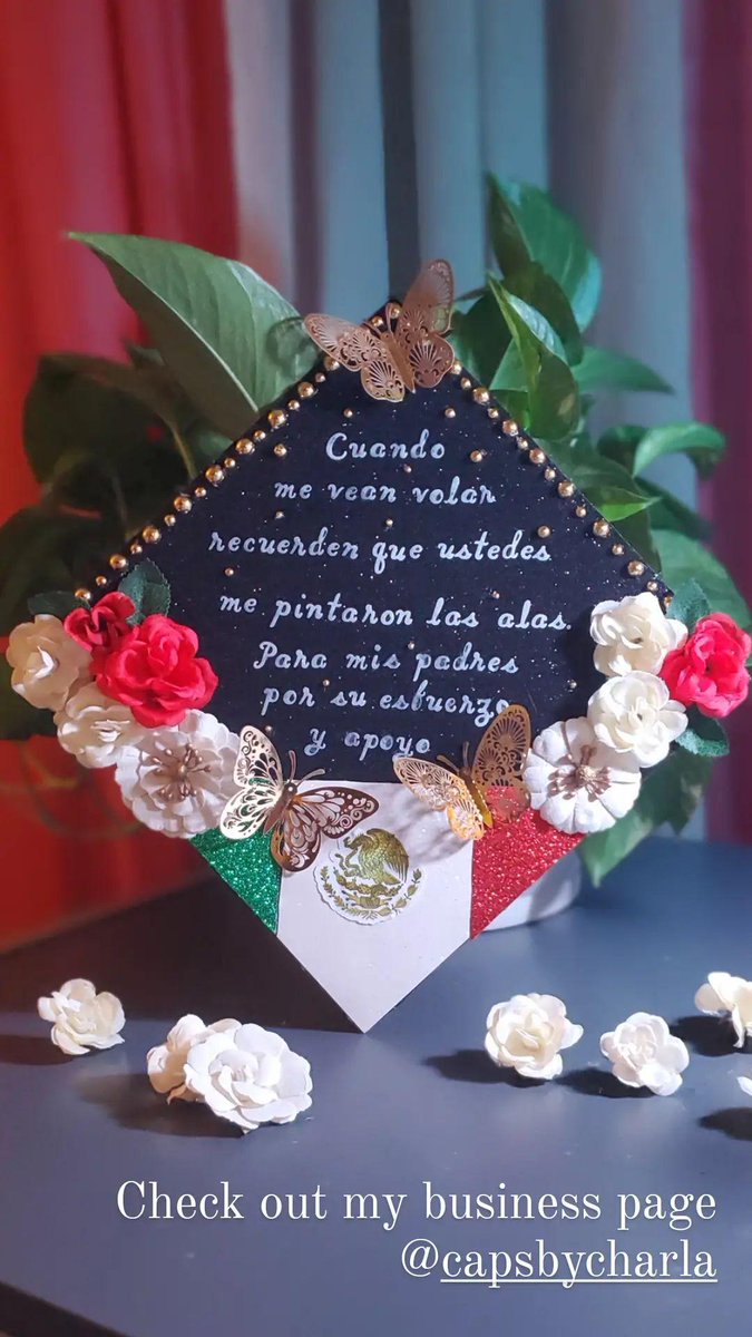 CapsByCharla's tweet photo. This one was so much fun to make! Congratulations to the capable woman that asked me to make this for her! 🎓❤
#shsu21 #shsu #TAMU #samhoustonuniversity #graduation #FYP https://t.co/rdOiz4q7LF