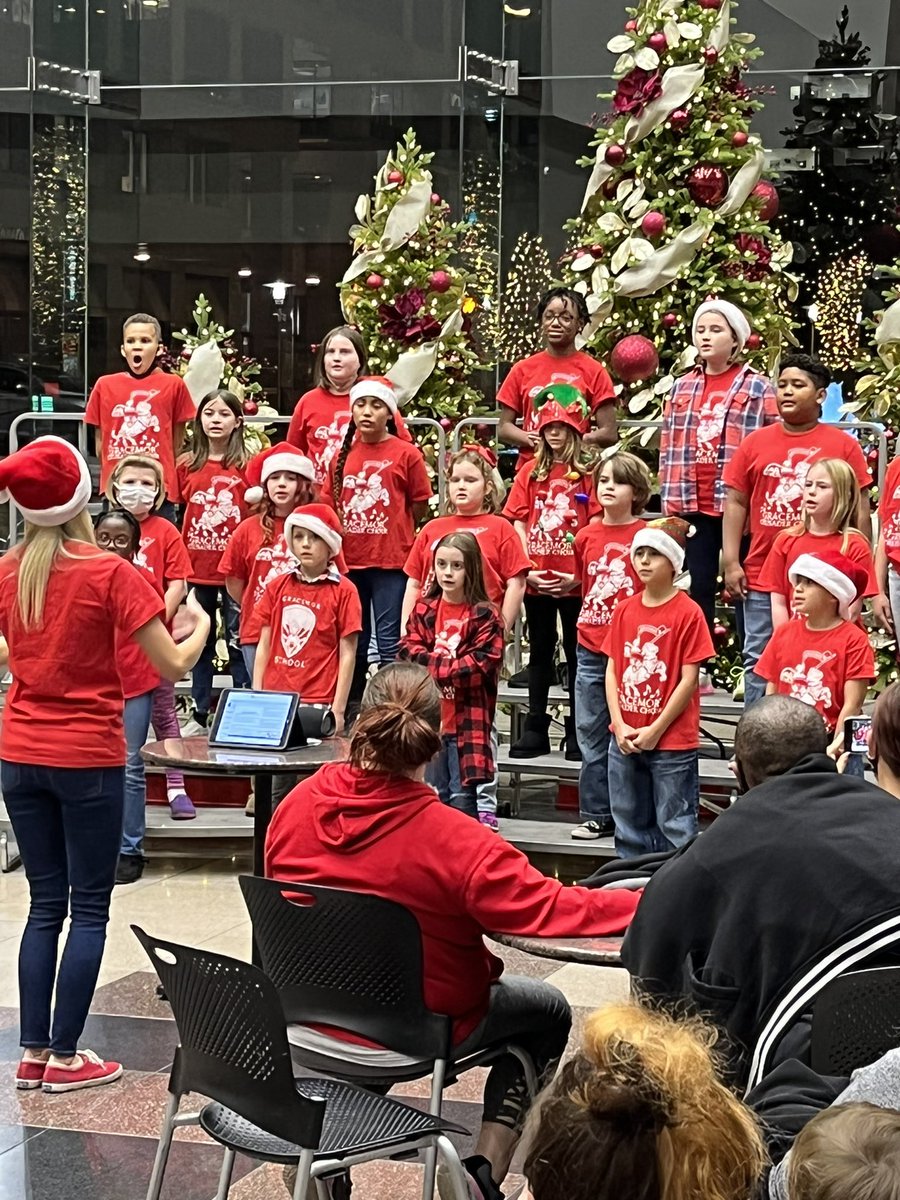 Gracemor Elementary Lions tweet media