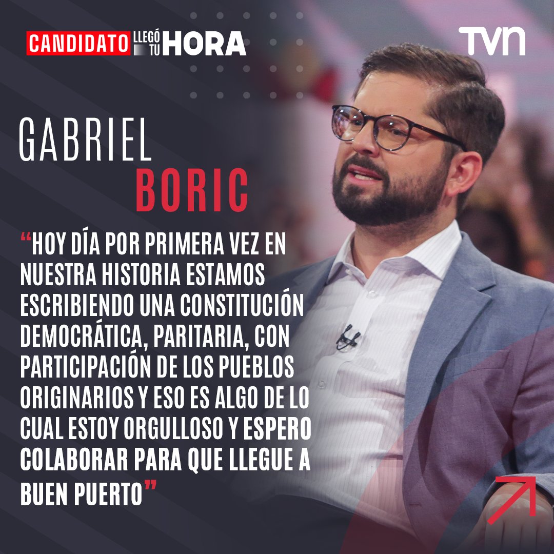 24HorasTVN's tweet photo. ⭕ @gabrielboric en #CandidatoLlegóTuHora: “Hoy por primera vez en nuestra historia estamos escribiendo una constitución democrática, paritaria, con participación de los pueblos originarios y eso es algo de lo cual estoy orgulloso y espero colaborar para que llegue a buen puerto” https://t.co/aXKQDmY7Py