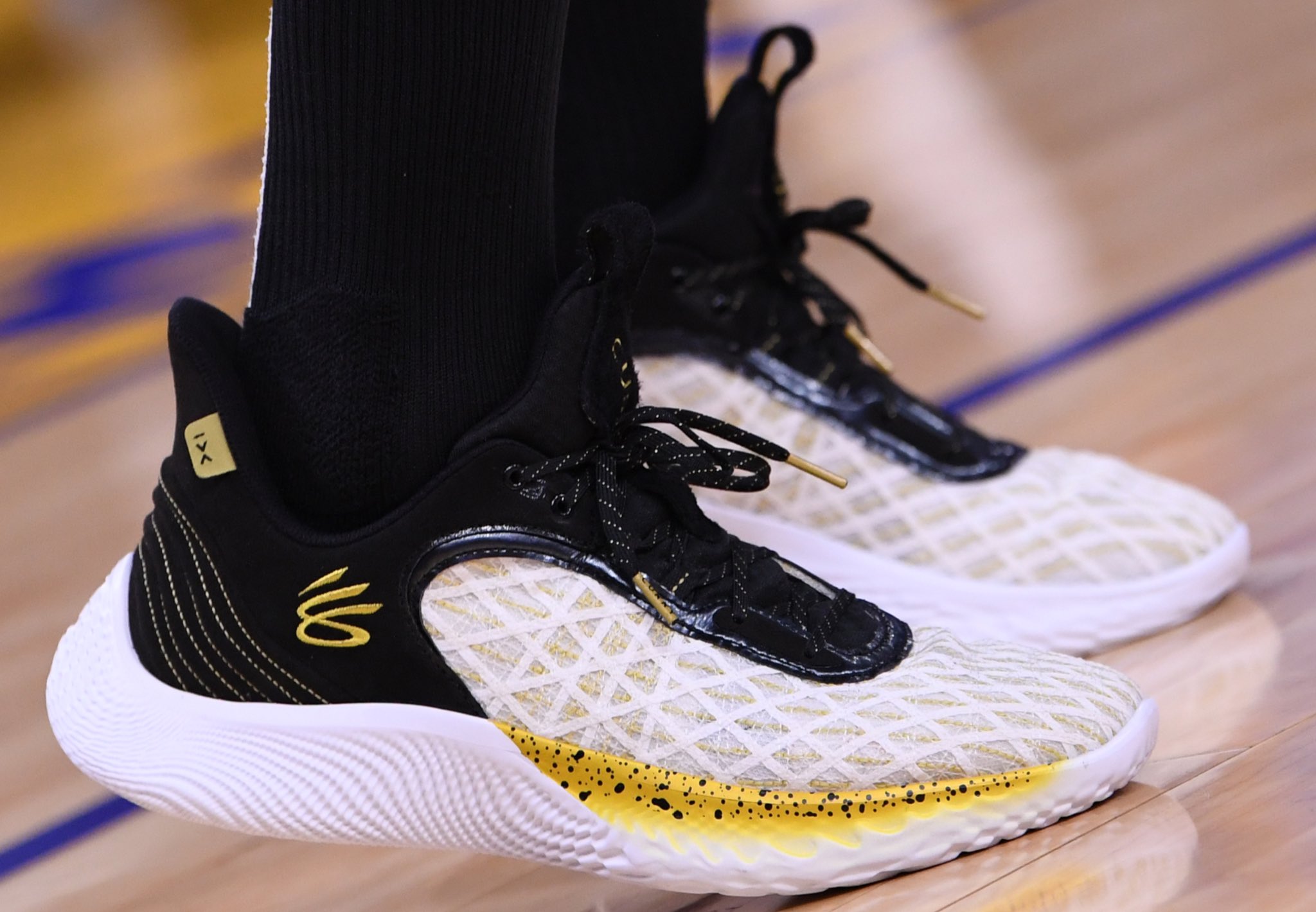 最新作の UNDERARMOUR CURRY 9 28.5 m.t0412様専用 ecousarecycling.com
