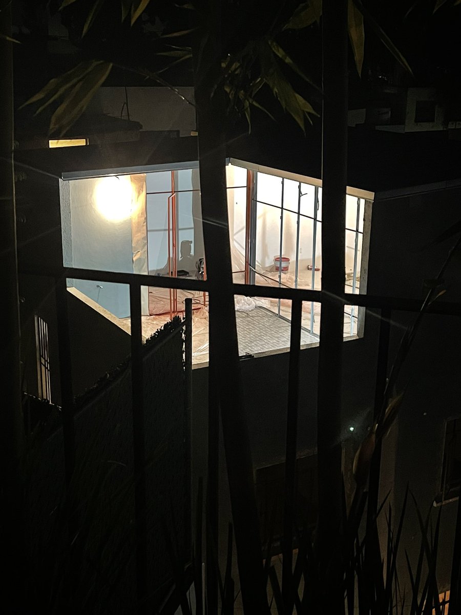 dantrapsa's tweet photo. @BJAlcaldia @STaboadaMx hola! En una casa de Eugenia 425 están remodelando y siguen trabajando después de las 20:00 haciendo demasiado ruido. Esto es todos los días de Lunes a Domingo https://t.co/MIioGsuqG6
