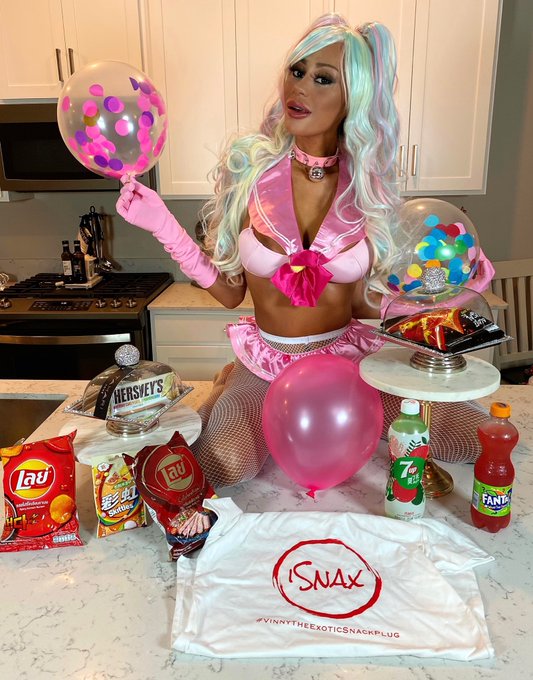 I just shot 3 new Topless Food Reviews. All Asian snacks so I dressed appropriately. Reviews coming soon<a href="/tag/mondaymotivation"class="tags"><span>#mondaymotivation</span></a><a href="/tag/mondaythoughts"class="tags"><span>#mondaythoughts</span></a>