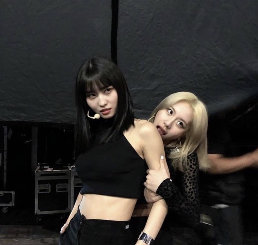 tzuyutgram's tweet photo. I vote for #MAMAVOTE  #twice https://t.co/P9yNazfrYh