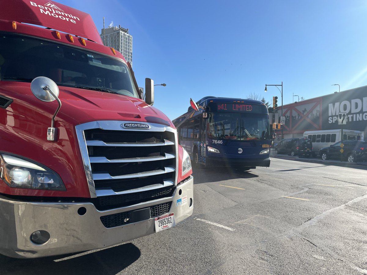 KathyParkPrice's tweet photo. The danger of crossing a st. when vehicles are blocking crosswalks is something you’ll never see in the data. Yet you could add “human + other vehicle slamwich” to @NYC_DOT’s infographic, which reminds me that data, including KSI, only hints at the systemic issues. #fixflatbush https://t.co/56whZH8nVg