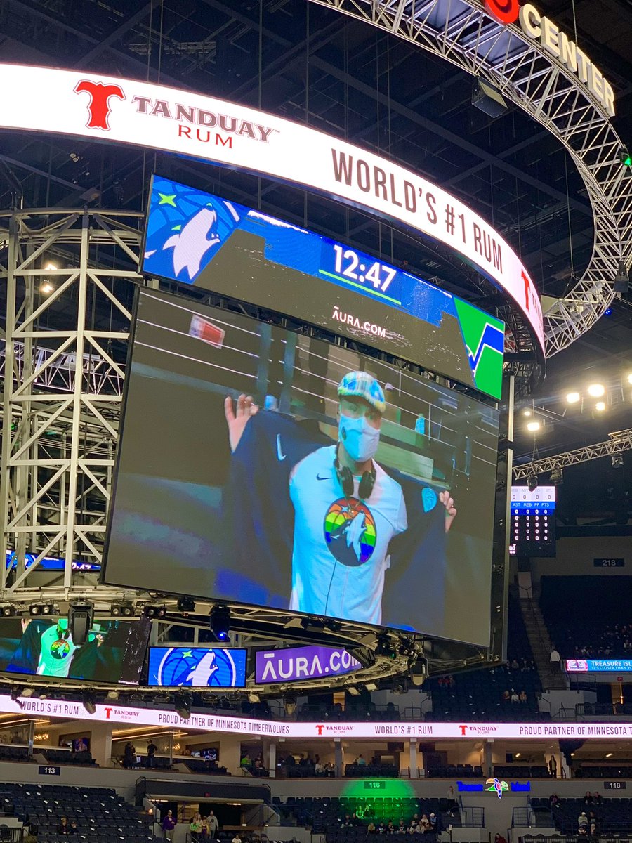 GenerationNOW ®️ (@gennowdjs) on Twitter photo The GenNOW Crew rocking the <a href="/TargetCenterMN/">Target Center</a> for tonight’s <a href="/Timberwolves/">Minnesota Timberwolves</a> #Pride🌈 game!
<a href="/MCJonB/">2025 WCF Host Jon Berry</a>
<a href="/ktandres/">Katie Andres</a>
<a href="/DJMadMardigan/">MARDS™</a>
@shawnwho701
DJ Izzie P
<a href="/lenkaparismusic/">Lenka Paris</a>
<a href="/KasperDnB/">AnthonyKasper</a> The GenNOW Crew rocking the <a href="/TargetCenterMN/">Target Center</a> for tonight’s <a href="/Timberwolves/">Minnesota Timberwolves</a> #Pride🌈 game!
<a href="/MCJonB/">2025 WCF Host Jon Berry</a>
<a href="/ktandres/">Katie Andres</a>
<a href="/DJMadMardigan/">MARDS™</a>
@shawnwho701
DJ Izzie P
<a href="/lenkaparismusic/">Lenka Paris</a>
<a href="/KasperDnB/">AnthonyKasper</a>