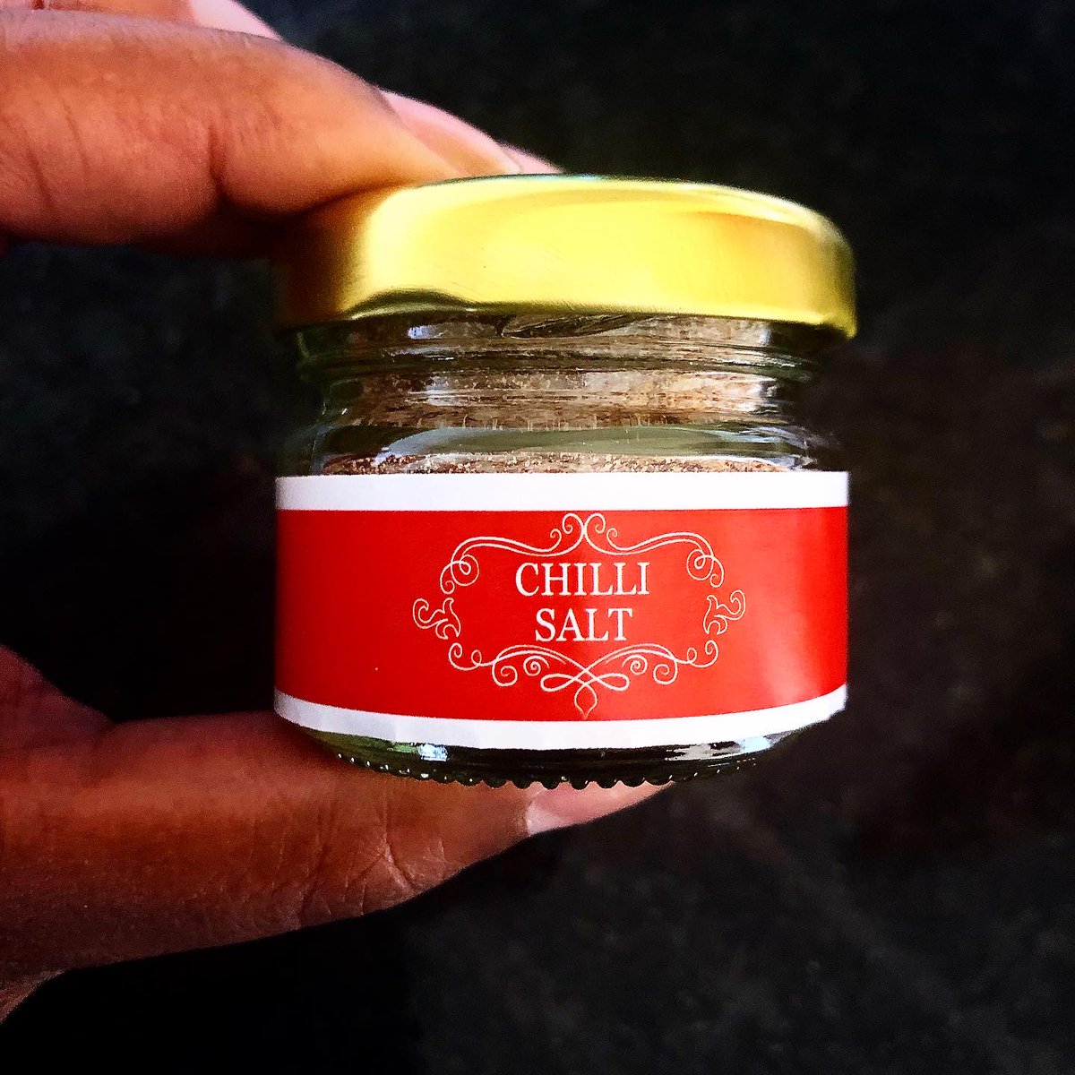 Naisenya's tweet photo. ‼️ NEW PRODUCT ‼️
Chilli Salt
30g - Ksh.450/=
⠀⠀
Order here: https://t.co/ePXfFJqStt
⠀⠀
Nairobi Delivery - Ksh.275/=
☎️: 0739959662
#chillisalt #salt #chilli #ArtisanalGourmet #NaisenyaFoods 💯 https://t.co/U6tzKrSEwq