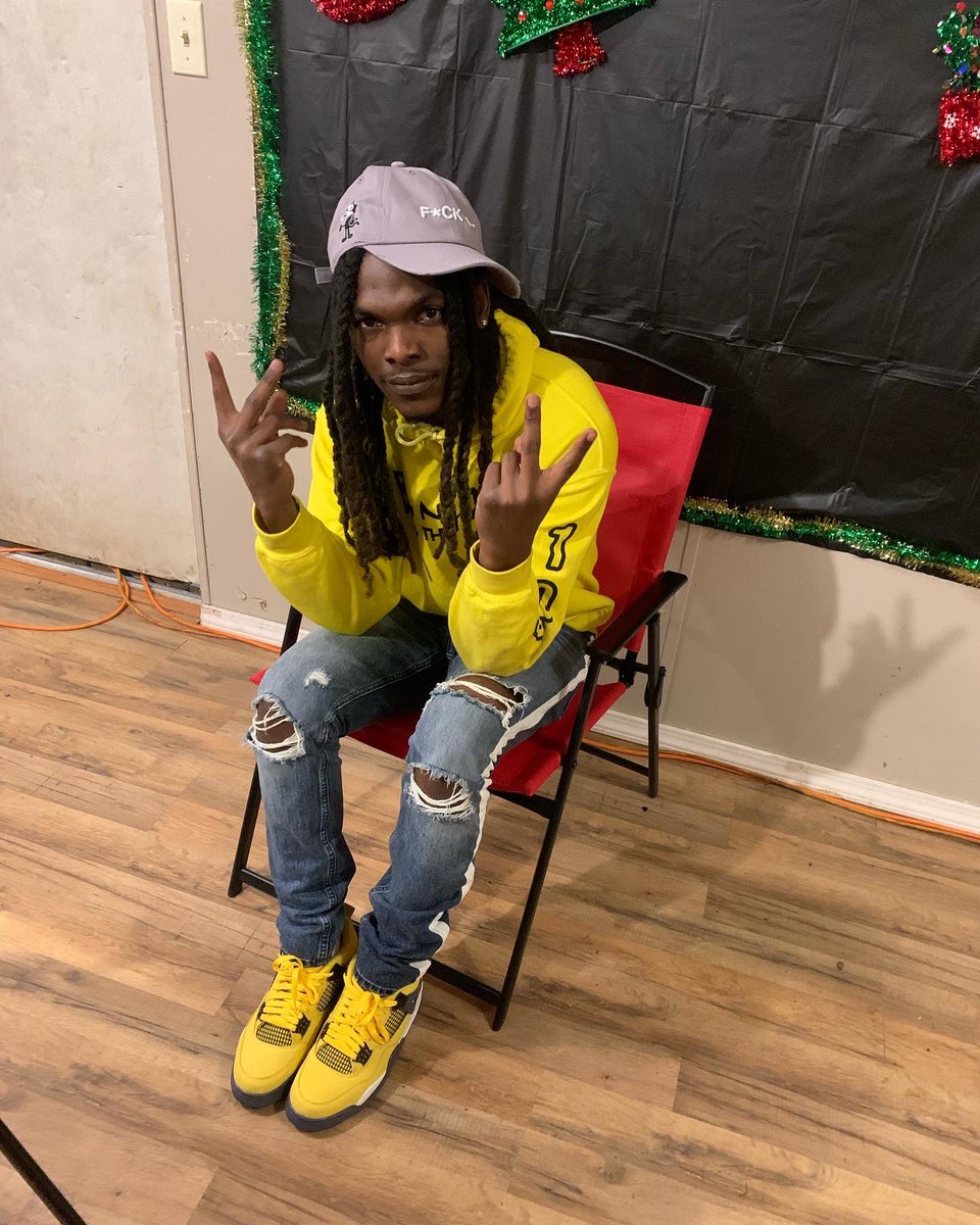 bubbablackkk's tweet photo. I forgot how to have fun so I don’t wanna play ✅ #someToPost🦦 https://t.co/22Mfm9XW7T