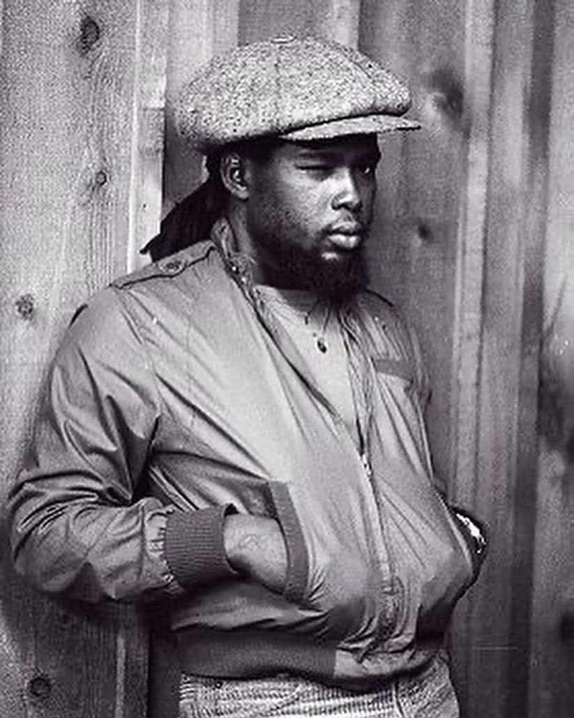 MuphoricSounds's tweet photo. #RIP to Jamaica’s very own, #RobbieShakespeare, half of one the most prolific musical duos in history. Sly &amp; Robbie were a pulse and frequency that permeated through our culture influencing rock, R&amp;B, afrobeats, folk, funk, disco, &amp; pop. A true icon today. We thank you 🙏🏽🇯🇲 https://t.co/xSqI2evtgO