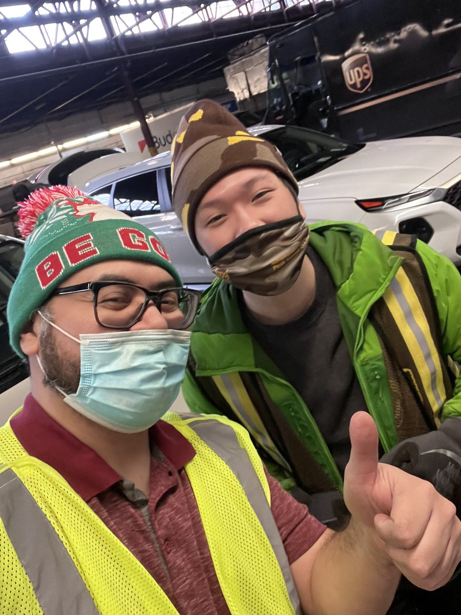 UPSbeyondBoston's tweet photo. Thankful to all the #readyteam members who are here in Boston supporting their fellow #UPSers . We are proving that Safety is First anywhere!! #safetyfirstNED #Peak2021 https://t.co/vyGY2rSYwb