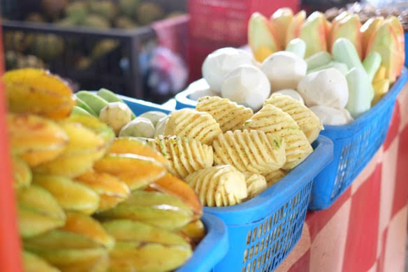 Sogeh lek awak e loro yo kadit kane nawak..oyii jogo kesehatan..cuaca udan terus nggarakno imun drop
Cuzzz nakam Rujak Semeru ae ahh..imun boster andalan iki 😃😍
#Pray4Negeriku 
9 Desember 
Gofood oyiiii
Shopee food oyiiii