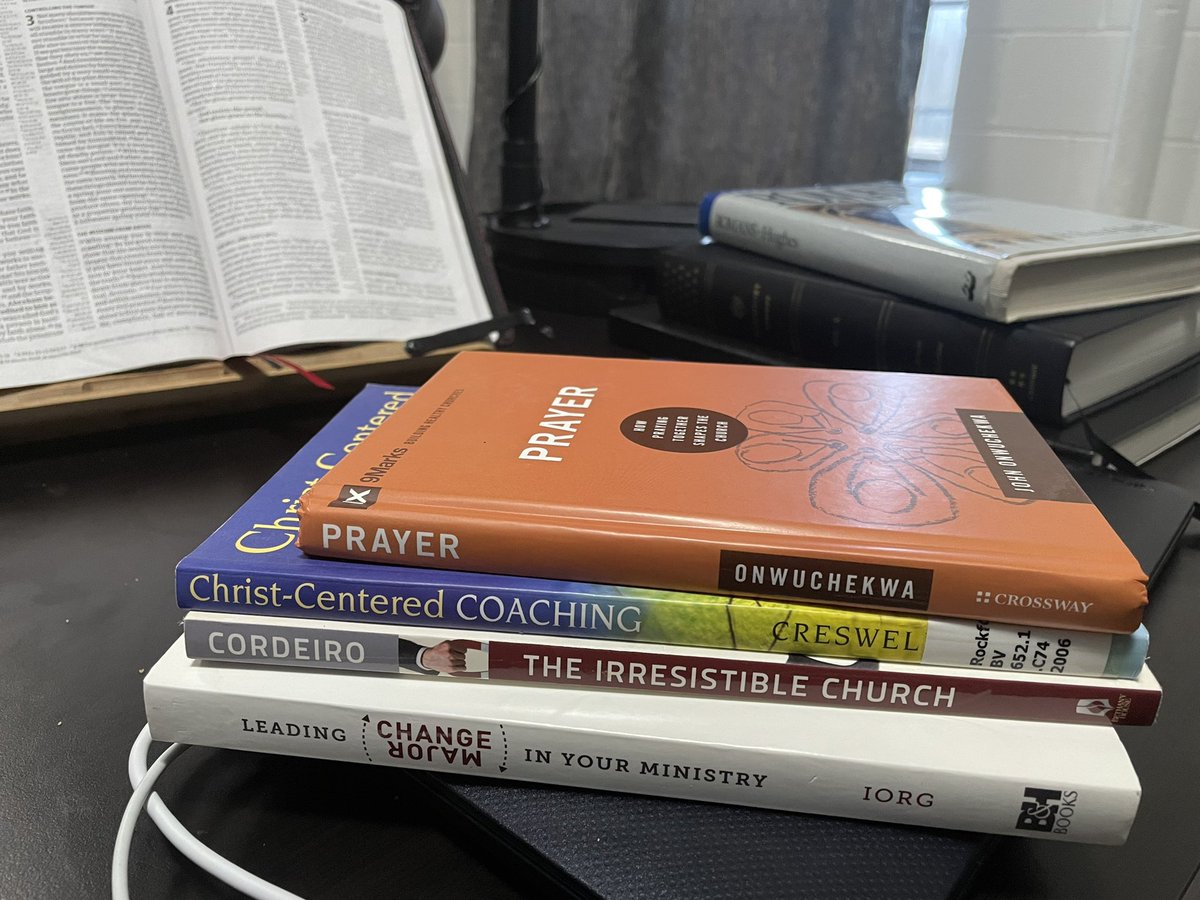 DerykHayes's tweet image. 2022’s 1st, 2nd, 3rd and 4th quarter required reading for our church leadership team.

#WeAreCommitted
#SmallStepsForward