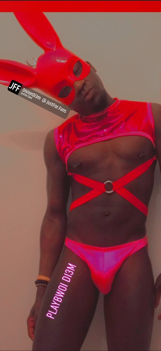 Dixiondi3mS's tweet photo. Mister.
Playbwoi.
Stripped. 
Take your pick or I’ll pick for you. 😈 #Switch #RolePlay #FunFreak https://t.co/IDLBrWFacw