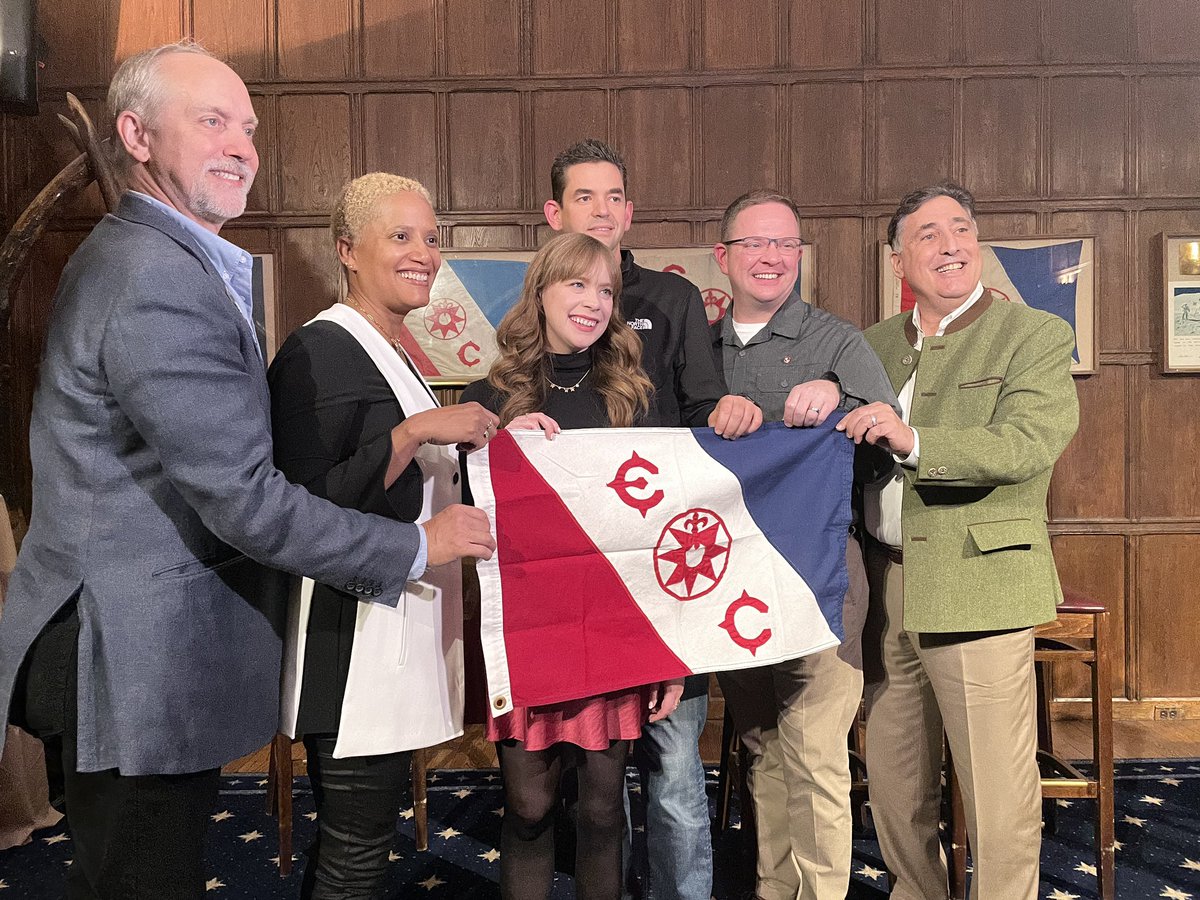 Reunited with my @inspiration4x crew to return the @ExplorersClub flag. A very historic moment in a historic location with amazing people.