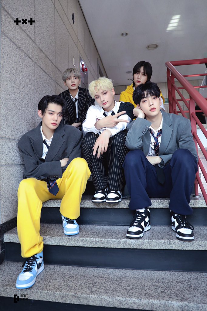 Chimi_xi's tweet photo. I vote 
#MAMAVOTE               
#txt for
@TXT_bighit
@TXT_members https://t.co/Z2NFef0vC3