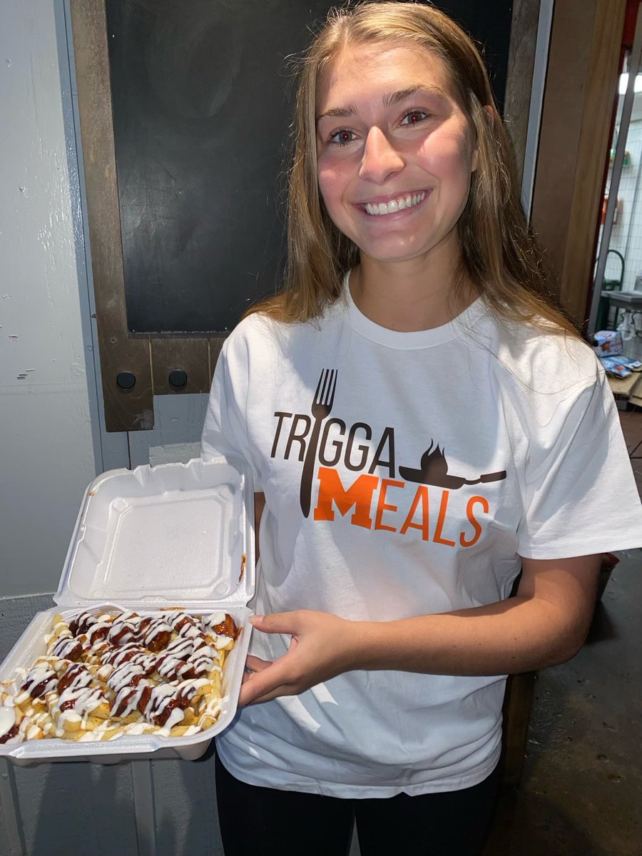 audreyshea21's tweet photo. Excited to now be partnered with @TriggaMeals ! This is the best place in Bowling Green for food! https://t.co/hW1VP6o1l1