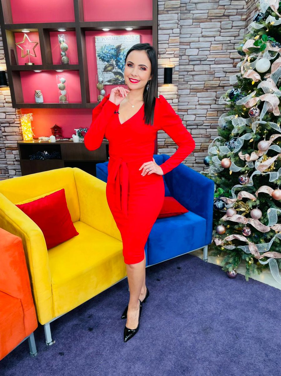 AnnFreemanTV's tweet photo. ❤ El amor es la energía que mueve al mundo ❤ https://t.co/1VUSNP1n1c