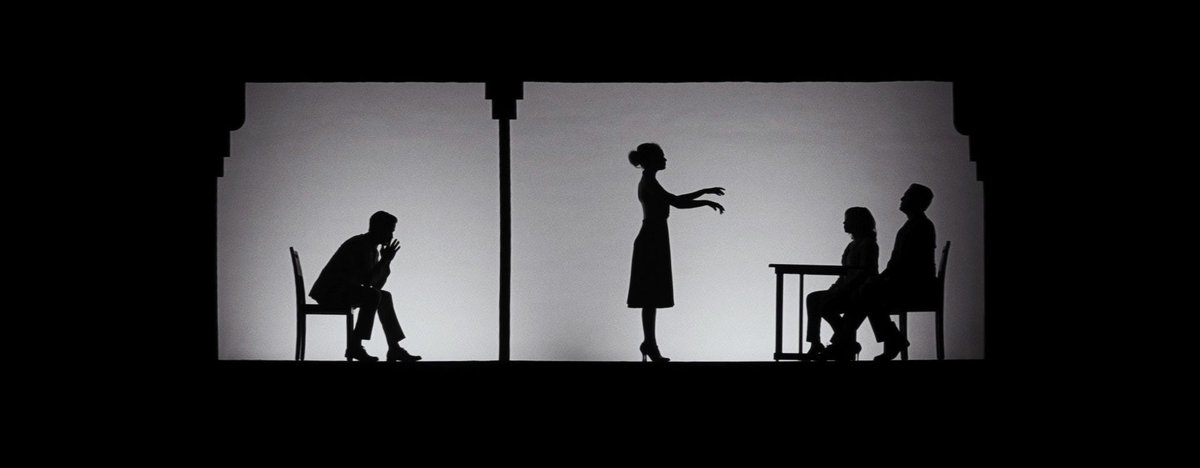 FilmUpdates's tweet photo. Damien Chazelle’s ‘LA LA LAND’ opened in cinemas 5 years ago today. https://t.co/90cuHw24WO