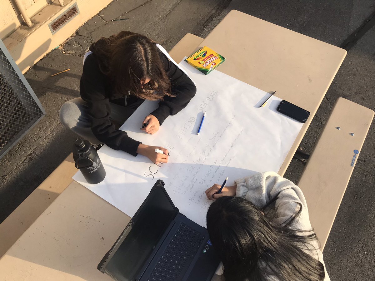 DrPhilipSwartz's tweet photo. 8th grade student leadership and crew hard at work getting ready for our DeSTEMber event. This is going to be fun! #vineyardstem #omsd #STEM #STEAM #deSTEMber #middleschoolrocks #teachergoals #impressed https://t.co/Mj8w7TdcDL