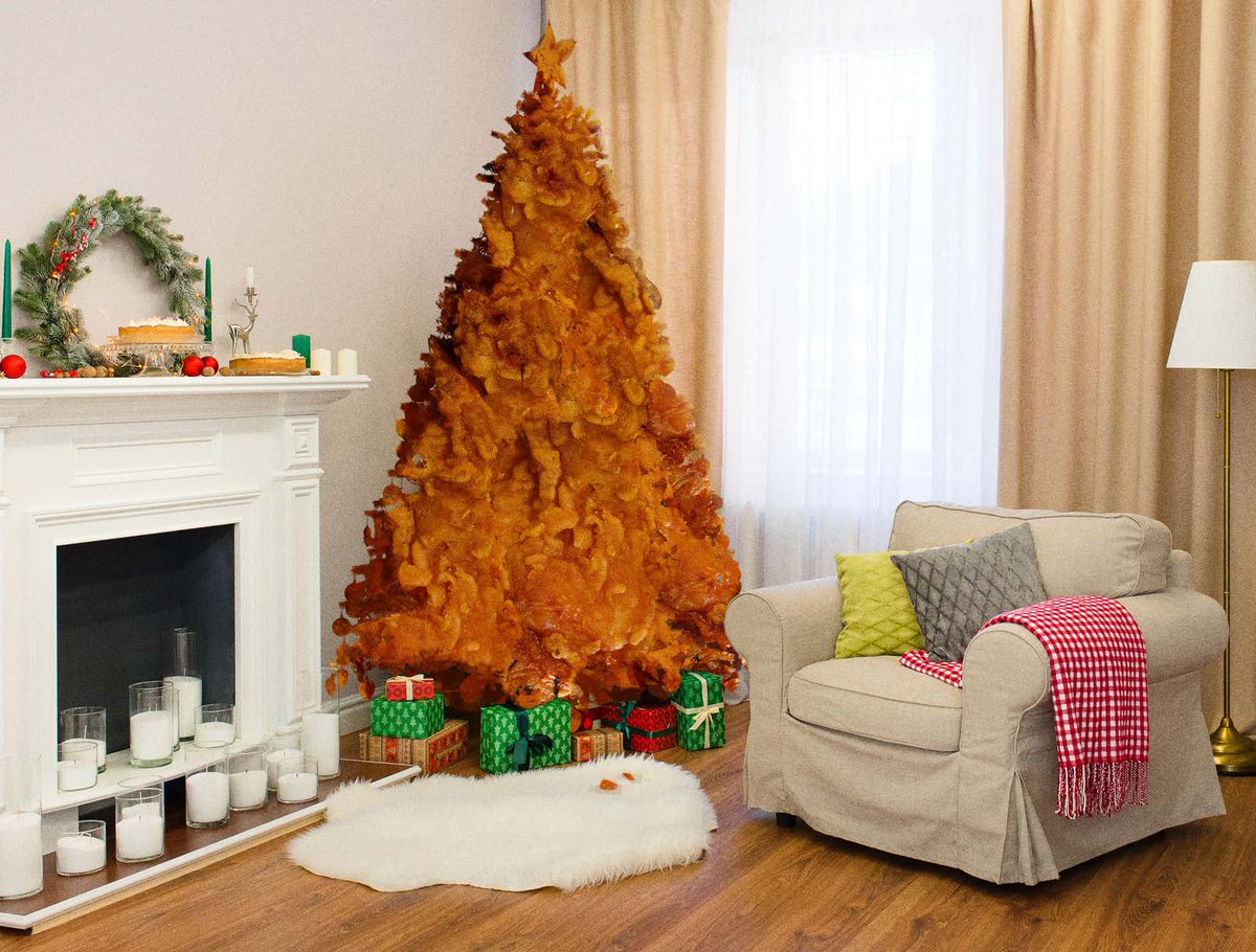 TheOnion's tweet image. More Americans Opting To Deep Fry Christmas Tree This Year bit.ly/3y5AgI4
