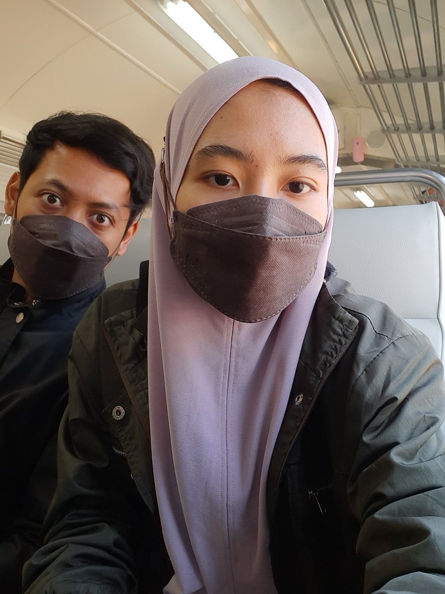 aar_rek's tweet photo. Short Trip, Train To Lempuyangan, With my fussy girl @firdaammarida  Bismillah.. https://t.co/QrxcQ8TgpV
