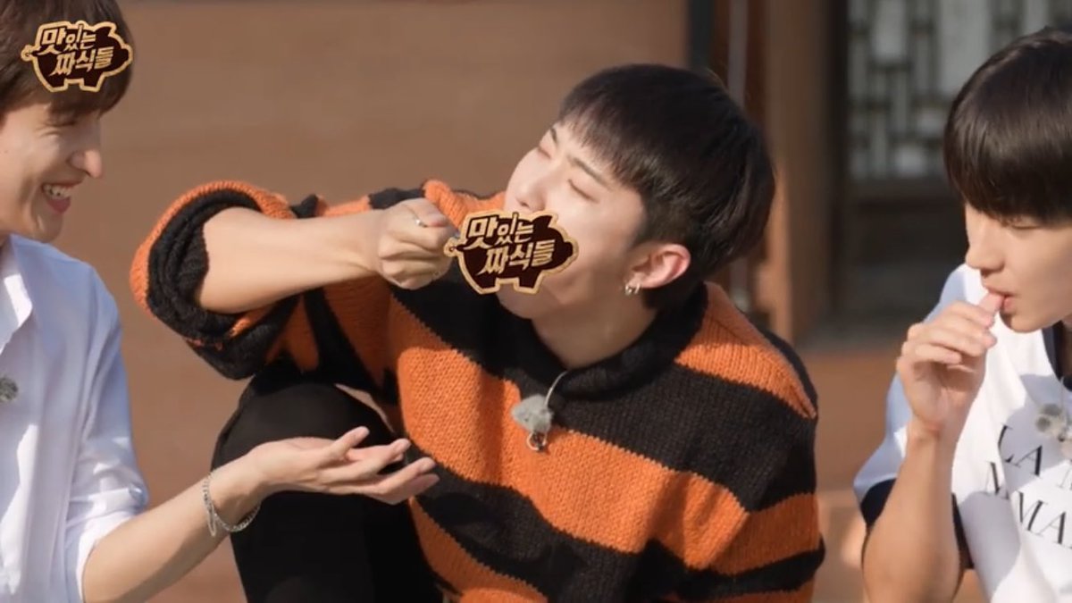 hos1__x's tweet photo. #MAMAVOTE     #seventeen https://t.co/YXjdeb07UA