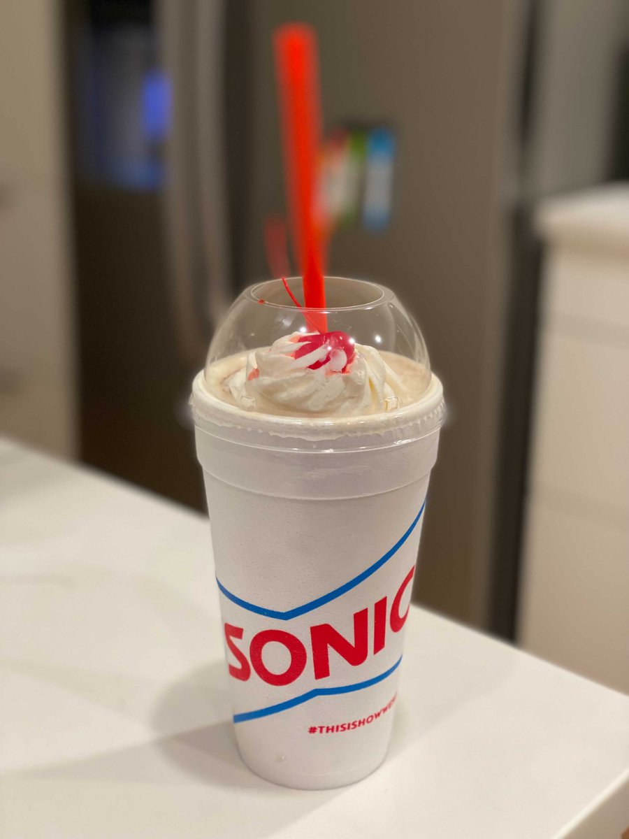 AtlasEarthApp's tweet photo. TEST SUCCESSFUL. 

This is the first milkshake in the world that also earned free ATLAS BUCKS in our developer build. 

Soon, tens of thousands of players will be able to earn free BUCKS shopping at a growing list of merchant partners. Who's ready?! https://t.co/qQs4MqWnxY