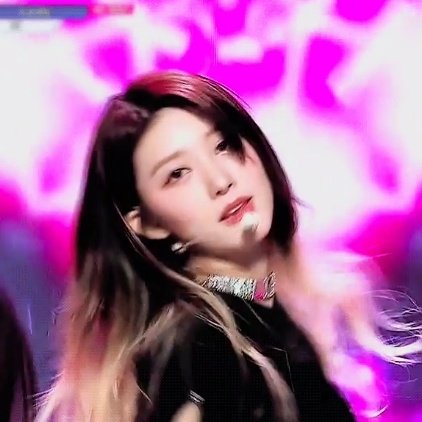 gaeulfilms's tweet photo. YES QUEEN???
#IVE_ELEVEN #IVE_SHOT #IveHasArrived #IVeFirstwin #GAEUL #gaeulkim #ivegaeul #starshipive #김가을 #가을 https://t.co/0pxBuYm2bH