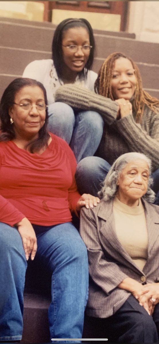 queenazsa's tweet photo. I'm tripping down memory lane, highly aware that I still have my mother in my life - and had my granny for 56 years- and my daughter has had her grandmother and great-grand for 33 years. We are all 4 #firstborngirls https://t.co/71bgCo5ZW0