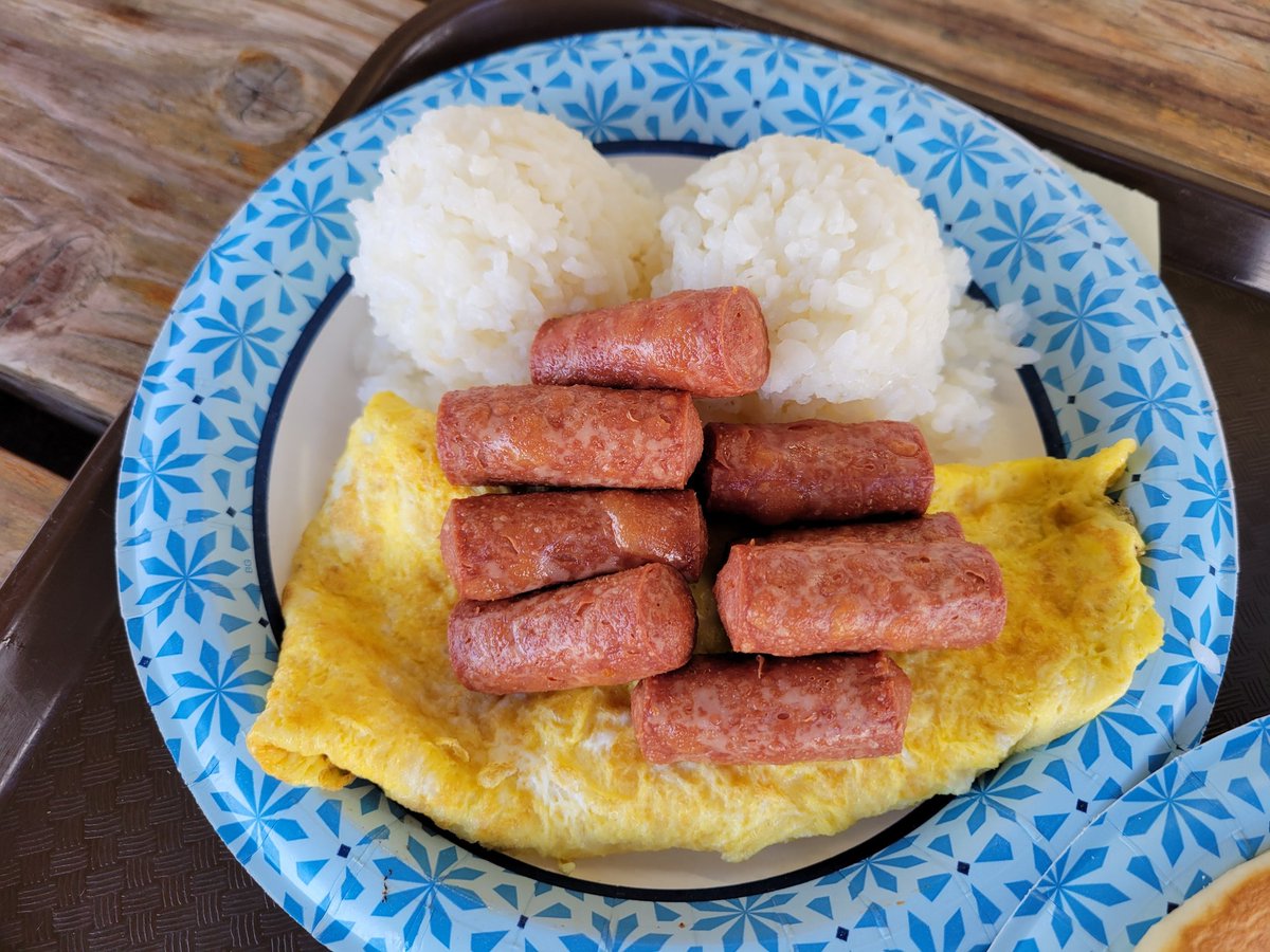 EdOshiro's tweet photo. Cheese Omelette and Pork Miso Soup from @MegsDriveIn a day after the heavens opened with the deluge #viennasausage #eggs #daikon #miso #cheese #SupportLocal #supportsmallbusiness #BuyLocal #comfortfood https://t.co/qc6o1n49m9