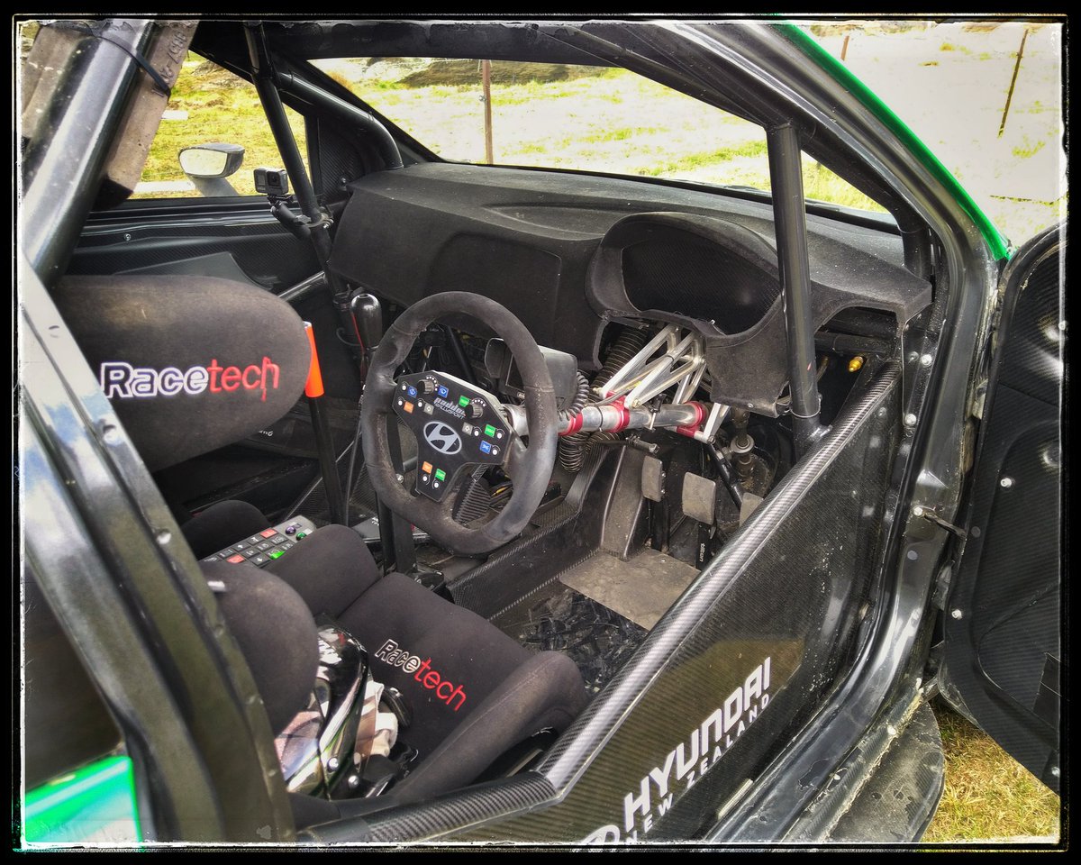 raphoto900's tweet photo. Great morning out with @HaydenPaddon &amp; @HyundaiNZ thanks so much, really enjoyed the ride, outstanding skills and hospitality, cheers team https://t.co/dFP3qyt33j