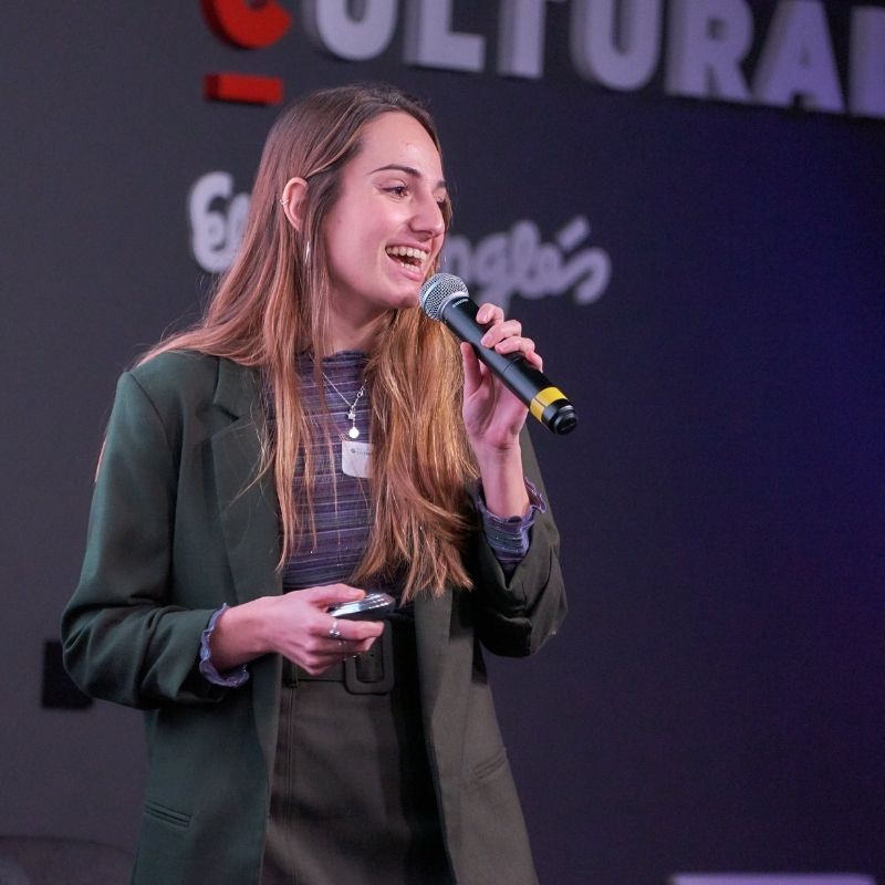 Fundmashumano's tweet photo. Además, en @ForoRRHH hablamos sobre #EmprendimnientoSocial: "Es una alternativa que merece la pena explorar, porque te permite aprender mucho y muy rápido de la vida y de la empresa. Además te vuelves muy hábil y capaz y te aporta muchísima satisfacción profesional y personal" https://t.co/jb3X5tqXhf