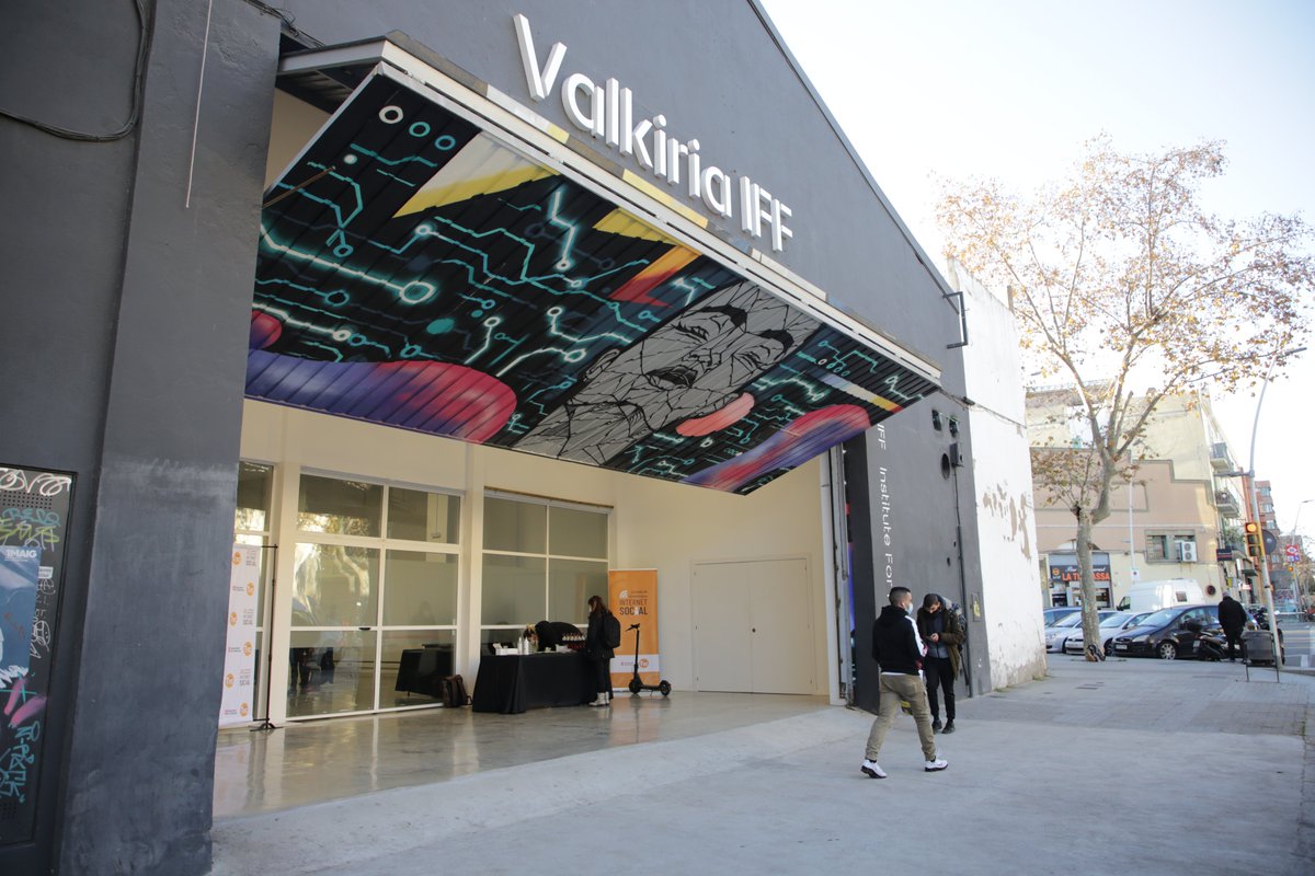 👏Comencem la #JdIS2021, la Jornada de dinamització de la Internet Social al <a href="/Valkiriahub/">Valkiria Hub Space</a>. Un projecte de <a href="/punttic/">Xarxa Punt TIC</a> i <a href="/STEAMonEdu/">STEAMonEdu</a> 

📺Podeu seguir la jornada en línia youtu.be/zkVVg07-CcI

ℹ️bit.ly/JdIS_programa