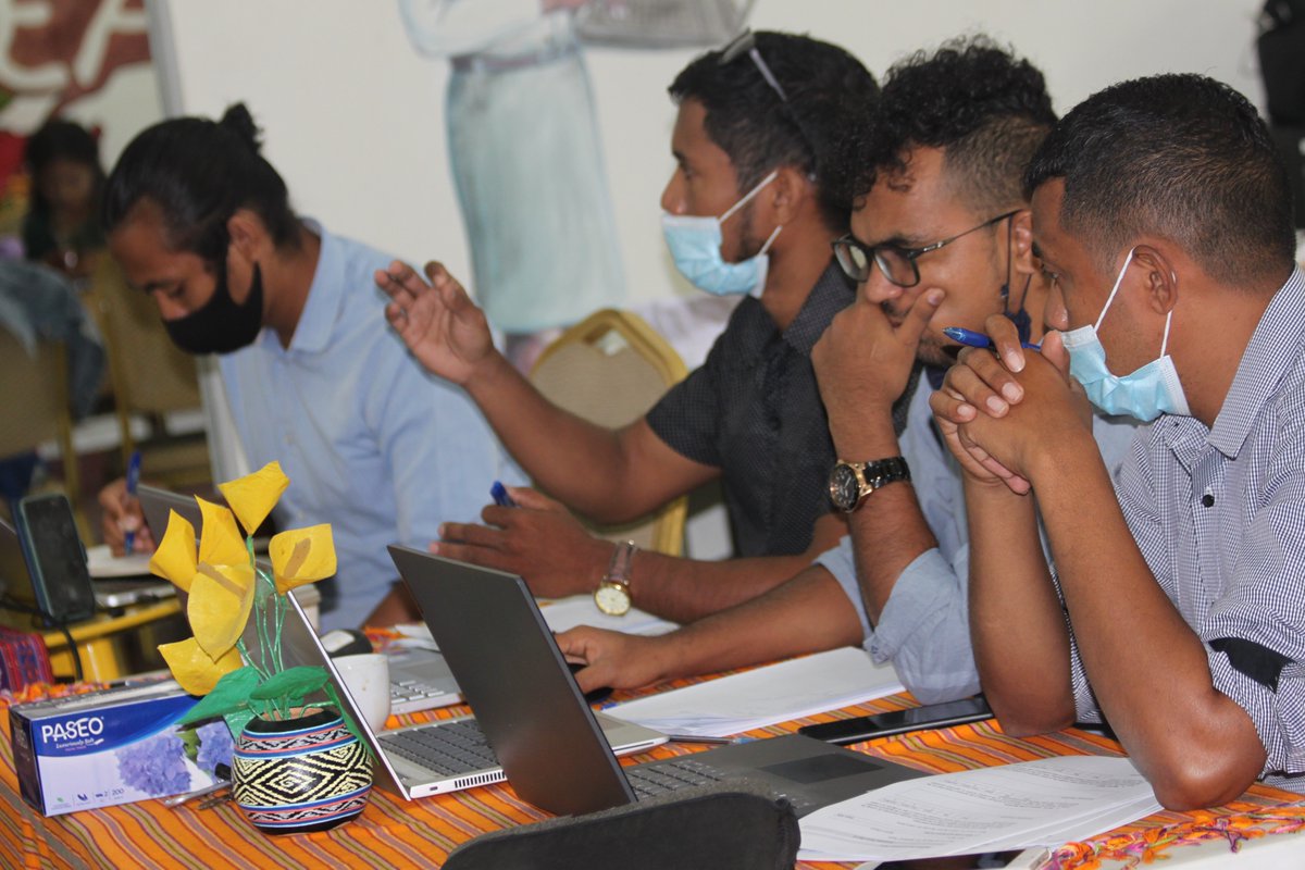 UNDPTimorLeste's tweet photo. On 8 and 9 of December, UNDP’s Supporting Entrepreneurship and Employability For Women and Youth  Project (SEEWAY)  organized a session for 8 MSME to present their business plans to the UNDP-SEEWAY project’s internal evaluation team. https://t.co/LgIFVpJ9t6
