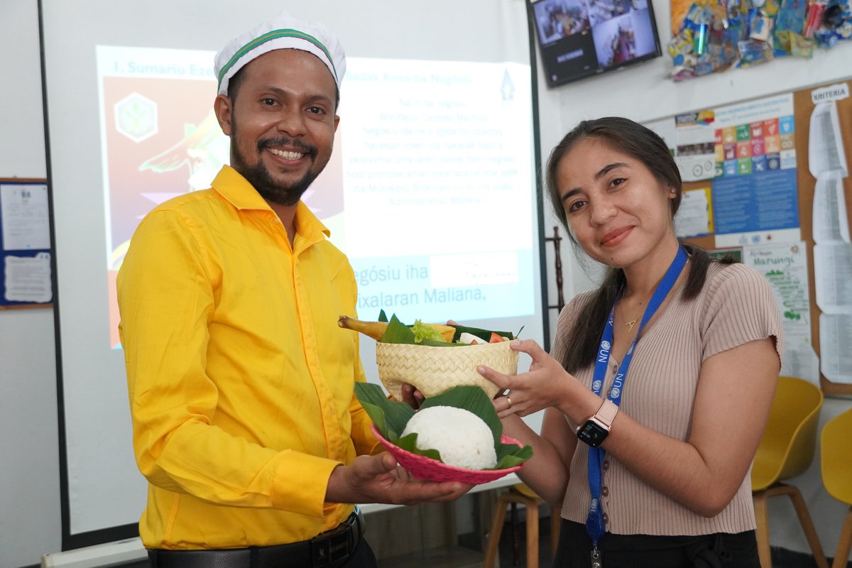 UNDPTimorLeste's tweet photo. On 8 and 9 of December, UNDP’s Supporting Entrepreneurship and Employability For Women and Youth  Project (SEEWAY)  organized a session for 8 MSME to present their business plans to the UNDP-SEEWAY project’s internal evaluation team. https://t.co/LgIFVpJ9t6