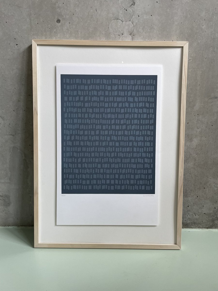 monokai's tweet photo. Turns out collecting NFTs was a gateway into collecting physical art. Super happy with this Vera Molnár piece from 1981 (800 rectangles). Vera Molnár is one of the pioneers of generative art who wasn’t dogmatic about using computers and considered it just another tool. https://t.co/ZYVD0MPPsV