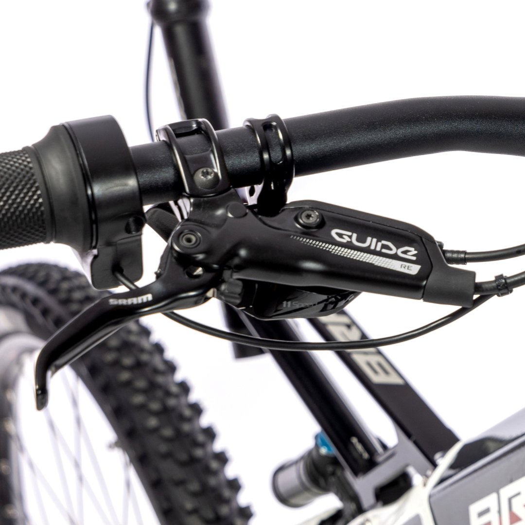BraihBikes's tweet photo. At Braih, we look for quality, that's why we have relied on @SRAMmtb  for such a critical point as braking, with the specific brakes for electric bikes @SRAMmtb Guide RE.
#ebikes #Braih #Sram #electricmobility #bikes #emobility #quality #design #Superebike #mtb #bikelife https://t.co/KBbZ7iXjay