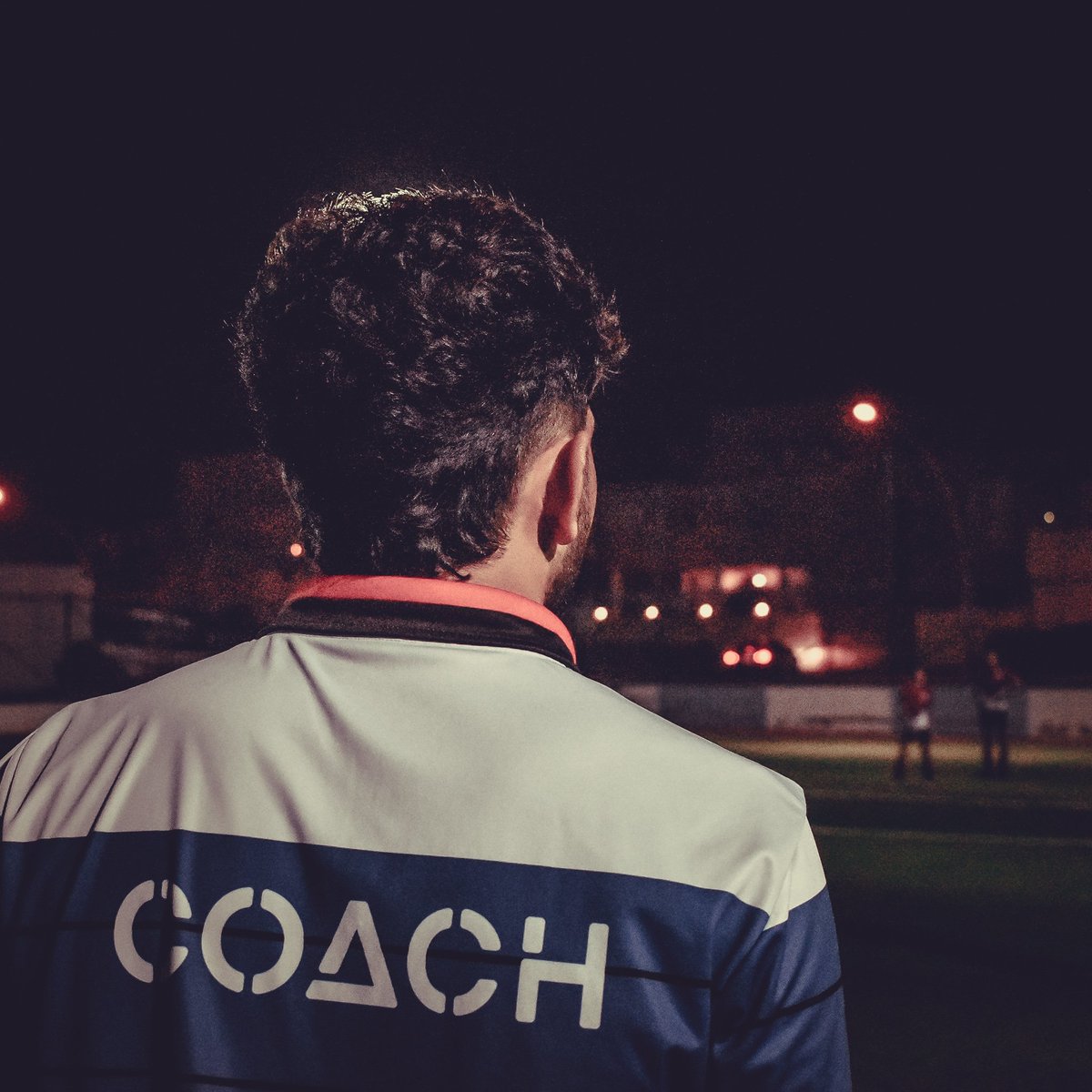 themeeran7's tweet image. "No one achieves great things by following the crowd. Have a spine. Strike your own path." - Robert T. Kiyosaki
.
#AlphaCoach #HardestWorkerInTheRoom #Mindset 🐺👊🏻