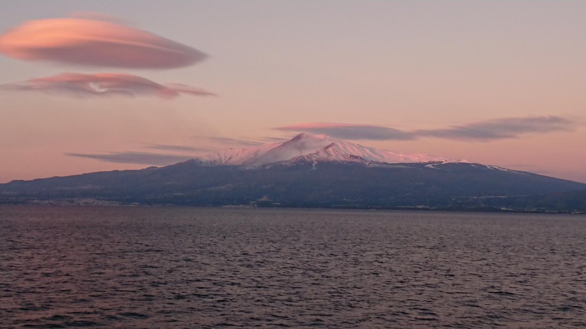 PRE_COLLAPSE's tweet photo. Goodbye, Etna! #rvmeteor on the way to our next destination. After a successful week of mapping, coring and servicing the seafloor geodetic network during expedition #m178. Stay tuned for updates and check out our new website https://t.co/bmAxs4ZWV8 https://t.co/XM1U6KjnEn