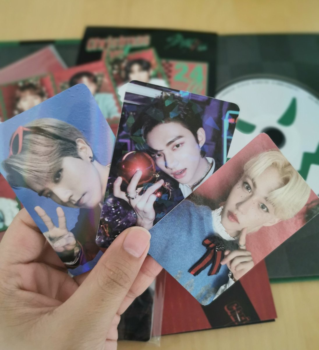 forbbocksake's tweet photo. MY PULLS AHHHHHH https://t.co/Oo0GFzrLDv
