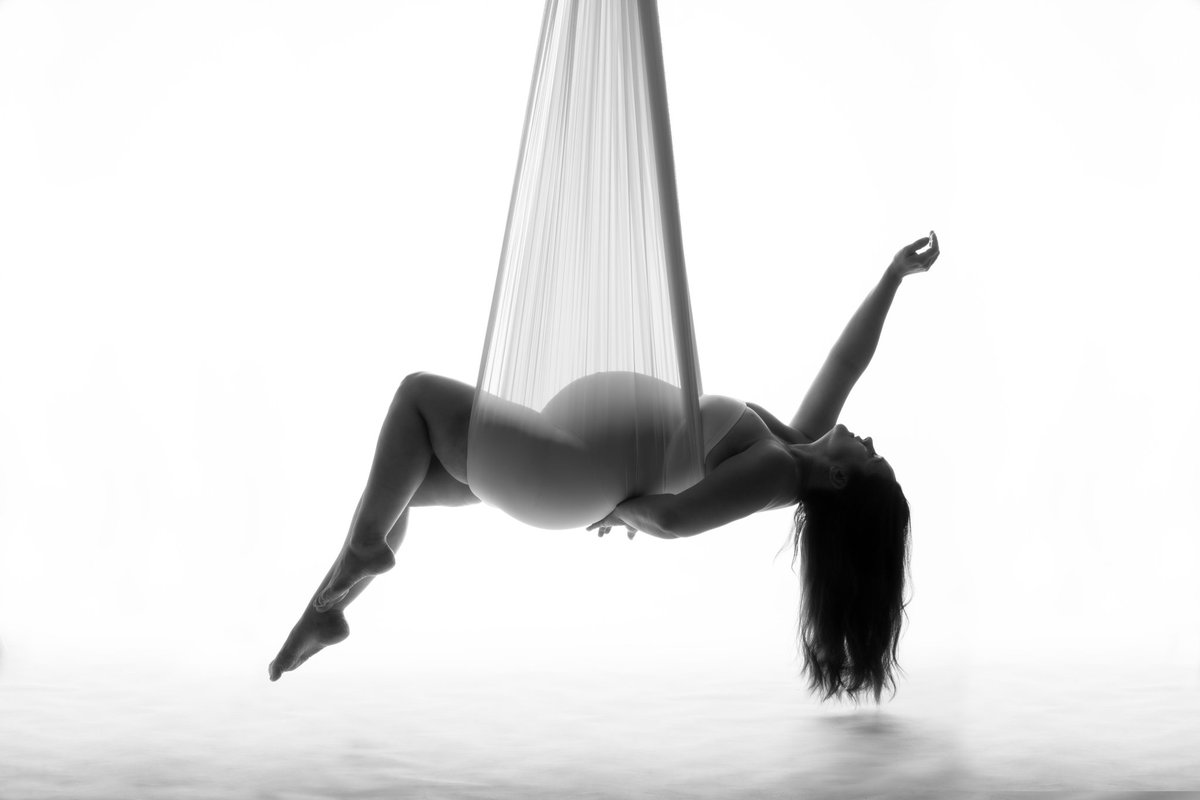MikeCHannaPhoto's tweet photo. Did this shoot make me love doing maternity? I think I need to pursue this more. What do you guys think? 

#maternityshoot #blackandwhitephotography #maternitypictures #photography #beautiful #momtobe #love #withchild #temeculamaternityphotographer https://t.co/668VoffITQ