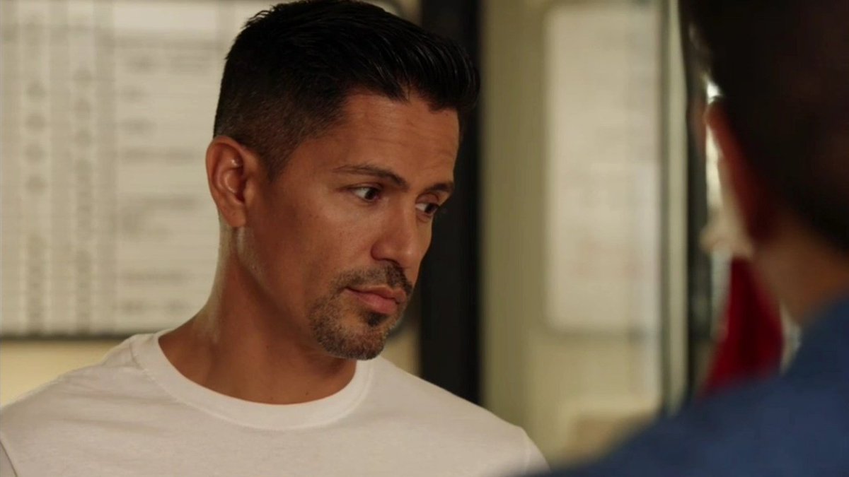 I. тим кан частный детектив магнум. эрнандес джей 2022. частный детектив магнум. I.