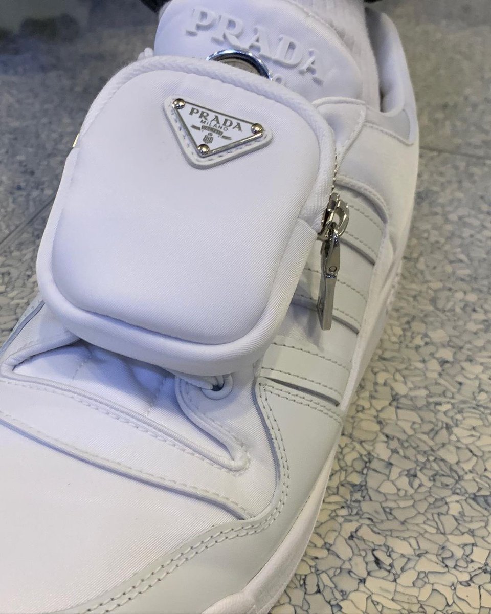 JAYBDEFF's tweet photo. New kicks! https://t.co/akUr1cHe52