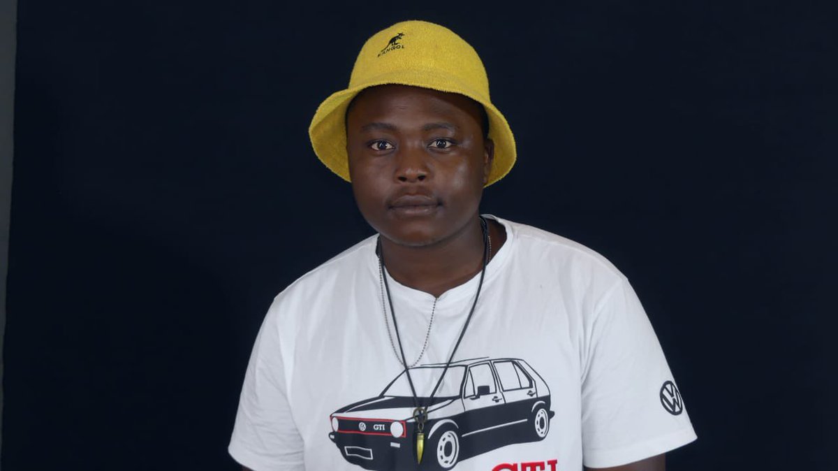 siiwe_'s tweet photo. Definitely a vibe listening to the new hit ‘Monate’ #BioDizzy check it out on all digital platforms 🔥🔥 https://t.co/PR7fZPLuBp