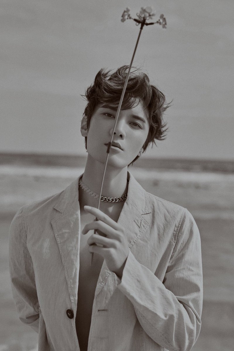 สตูฯ มาเพิ่มความฮอตไล่ลมหนาวกันเลยทีเดียวค่ะ 🤭
share.api.weibo.cn/share/26737307…

#หลิวไห่ควาน #LiuHaiKuan #刘海宽 #リウ・ハイクアン #류해관